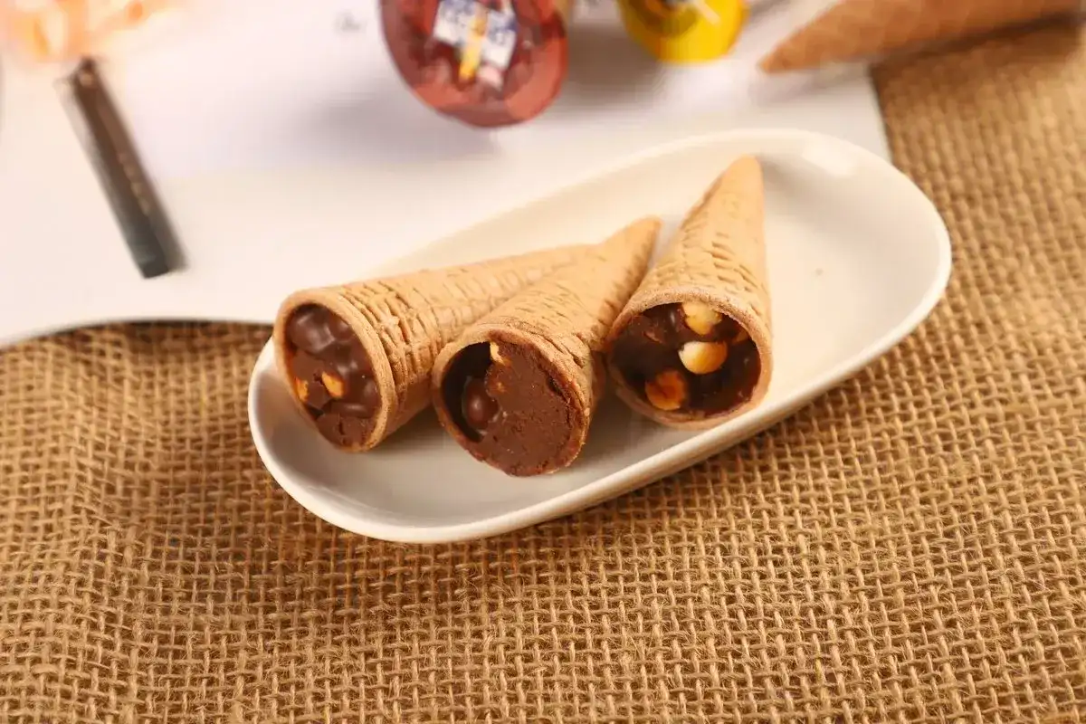 Chocolate Crisp Cone